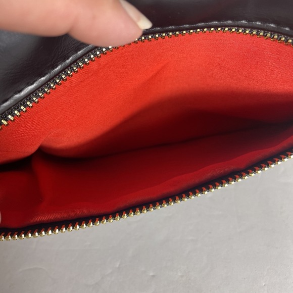 Funky Monkey Green Camo Wristlet Bag Purse Red Lining Black Faux Leather - Picture 4 of 6